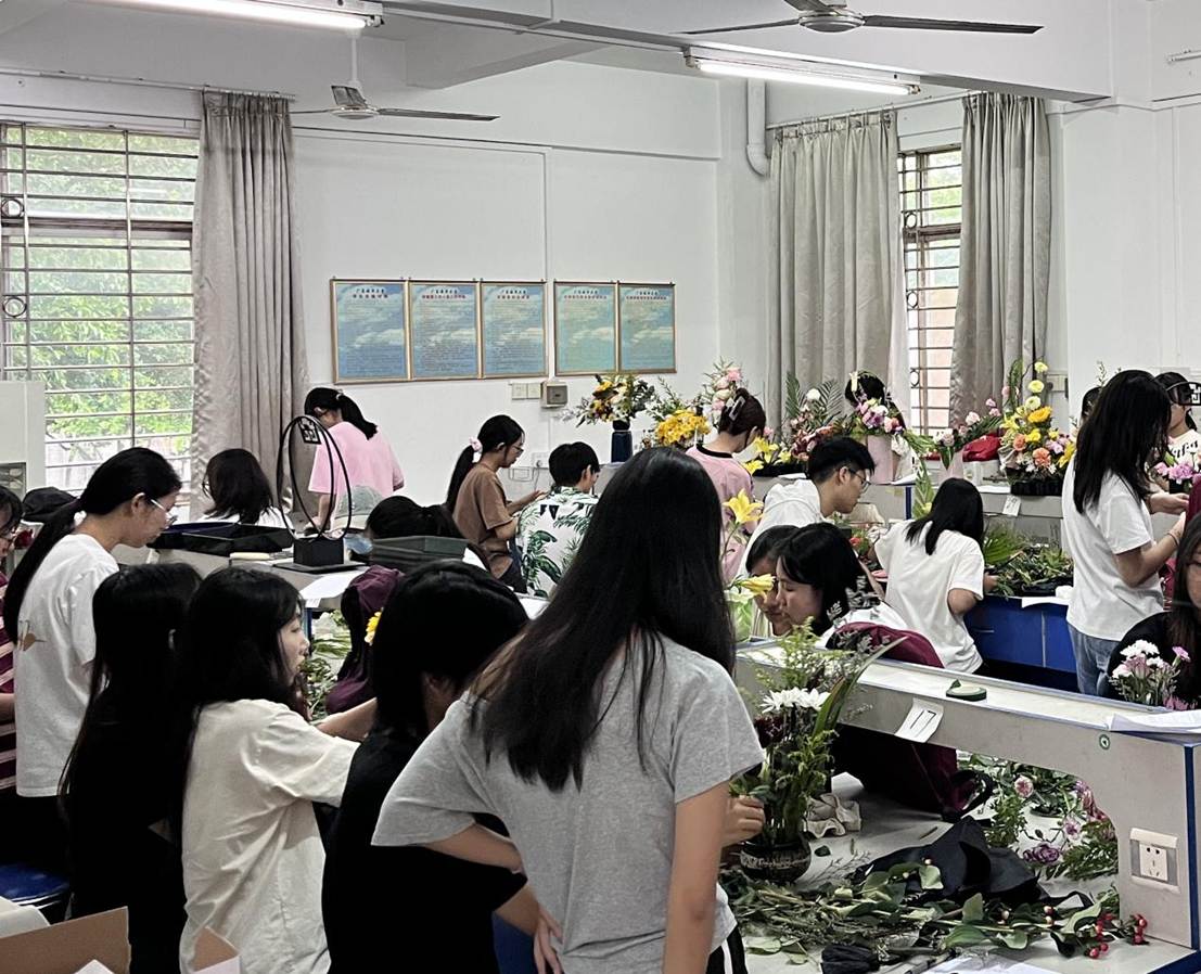 70816974b56611953bd4b6d5a521301